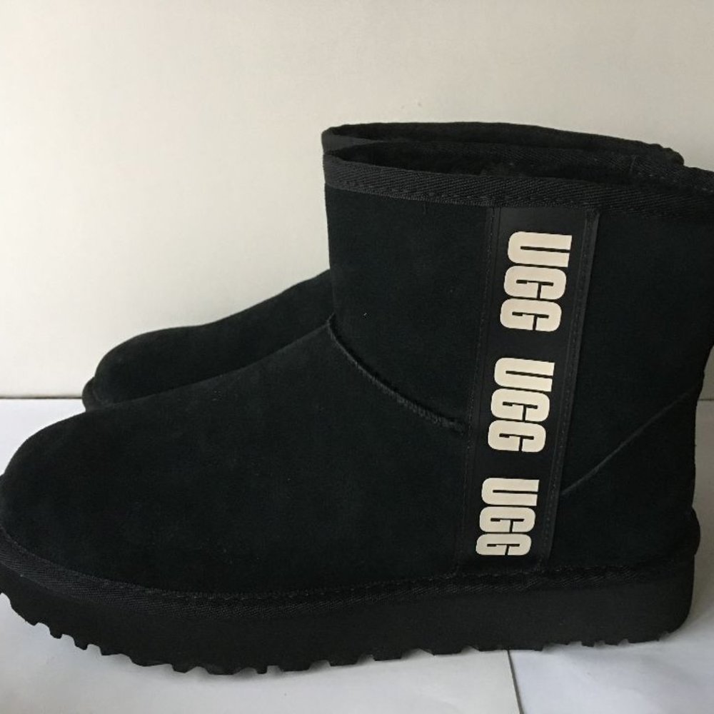 UGG Black Short Logo Strap Winter Boots